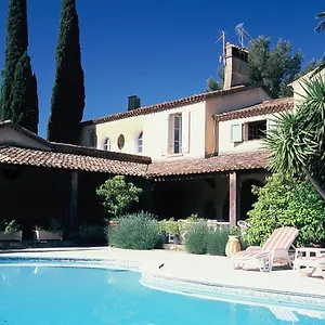 Chateau Maravenne La Londe-les-Maures
