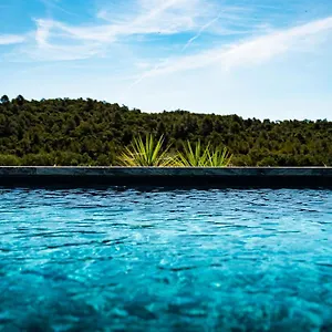 4* Frühstückspension Sous Les Pins Et D'hotes